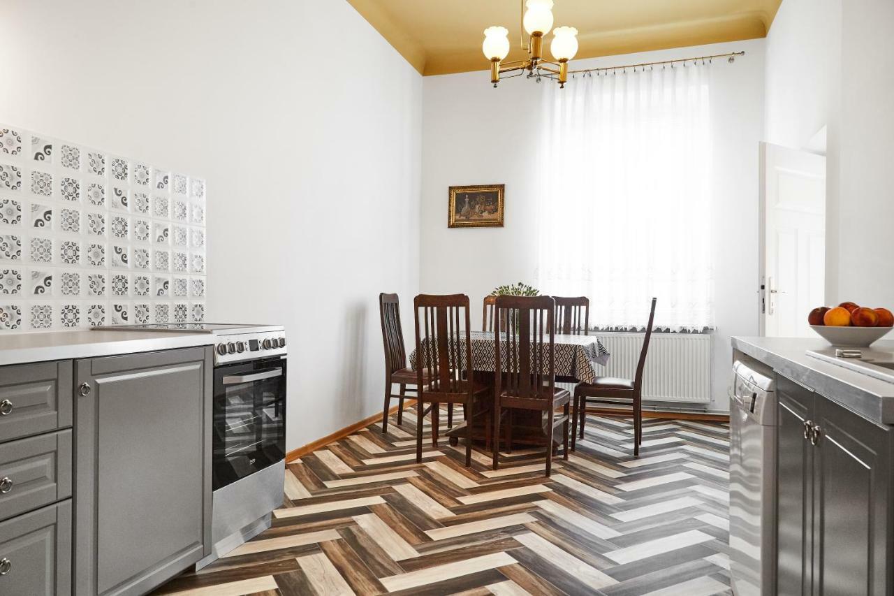 Top Location Apartments Topolowa Street Cracovia Esterno foto